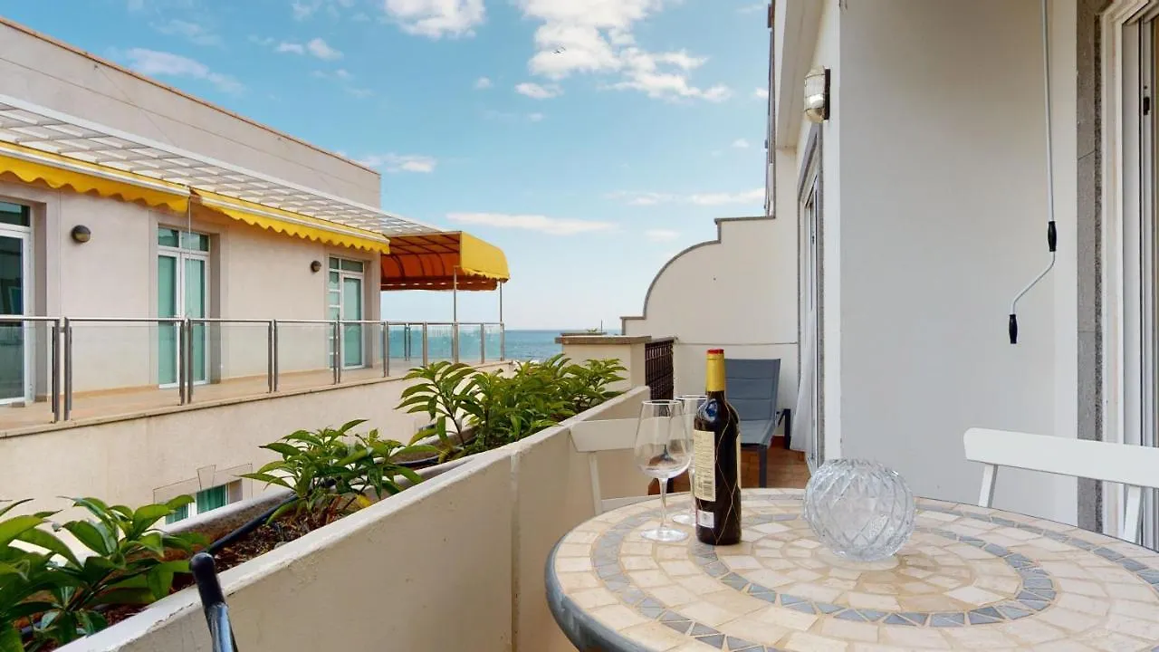 schöne Wohnung direkt am Meer mit Meerblick, WLAN Puerto De Mogan